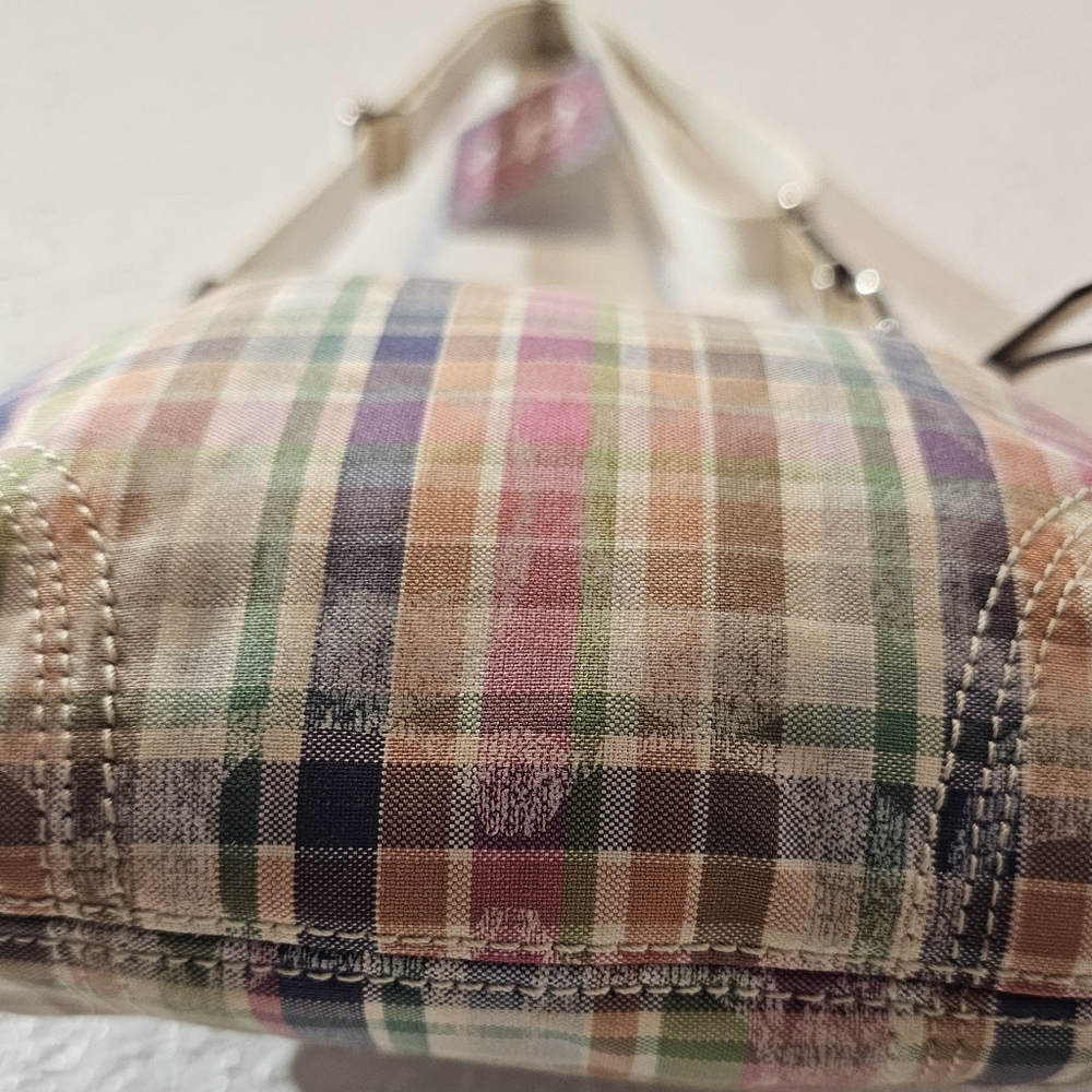 WOMEN'S G.U. RETIRED COACH MADRAS  MULTI PLAID SHOULDER BAG - Picture 2 of 14